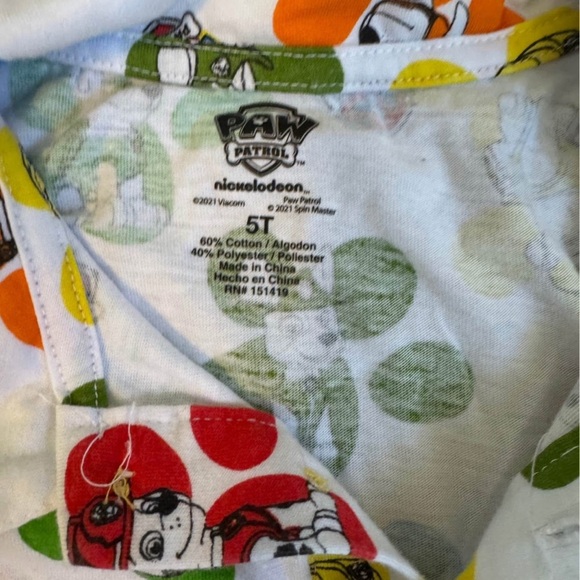 Paw patrol boys polo shirt size 5t - Picture 2 of 4